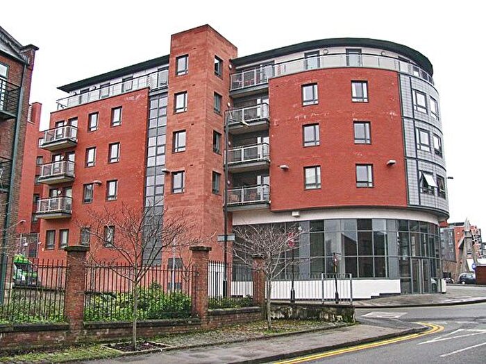 2 Bedroom Flat To Rent In Blantyre Street, Manchester, M15