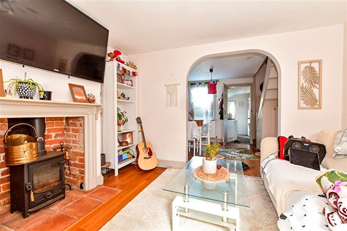 3 Bedroom Terraced House For Sale In Waterloo Place, Tonbridge, Kent, TN9