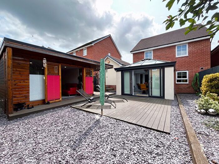 4 Bedroom Detached House For Sale In Hooper Way, Tonna, Neath, SA11