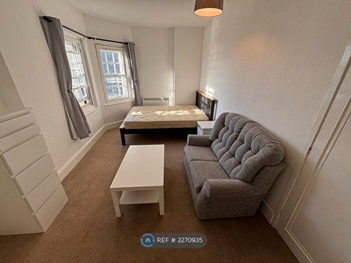 Studio To Rent In Maer Down, Bude, EX23