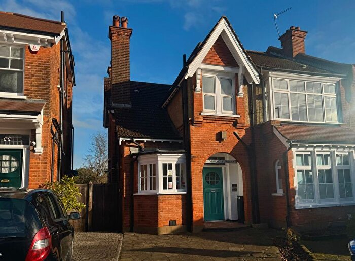 2 Bedroom Flat To Rent In Green Dragon Lane, Winchmore Hill, N21