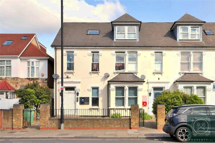 3 Bedroom Apartment To Rent In Lansdowne Rd, London, N17