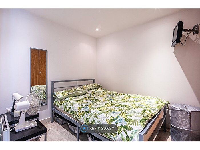 1 Bedroom Flat To Rent In Atlantic One, Sheffield, S3