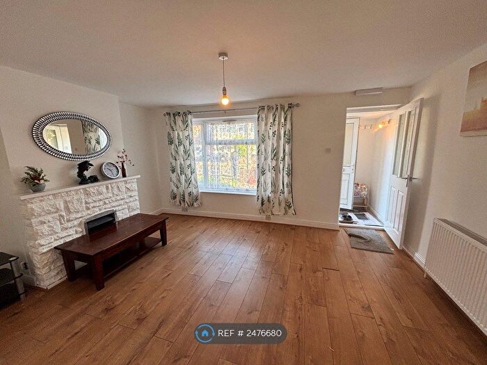 5 Bedroom Terraced House To Rent In Linden Road, Bicester, OX26