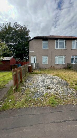 3 Bedroom Cottage To Rent In Keppel Drive, Glasgow, G44