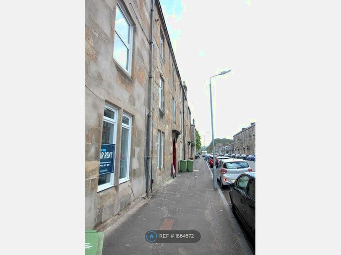 2 Bedroom Flat To Rent In Victoria Street, Dumbarton, G82