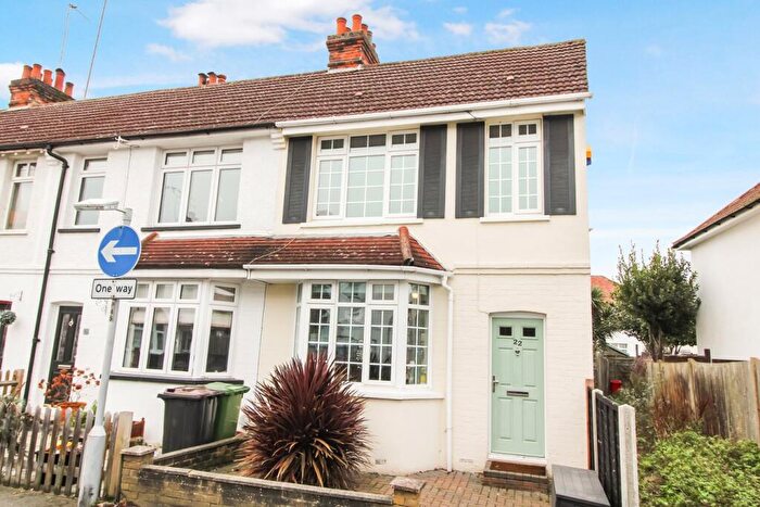 2 Bedroom End Of Terrace House To Rent In Elmcroft Road, Orpington, BR6