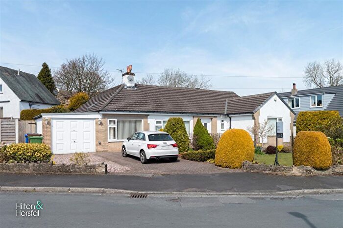 4 Bedroom Detached Bungalow For Sale In St. Annes Drive, Fence, Burnley, BB12
