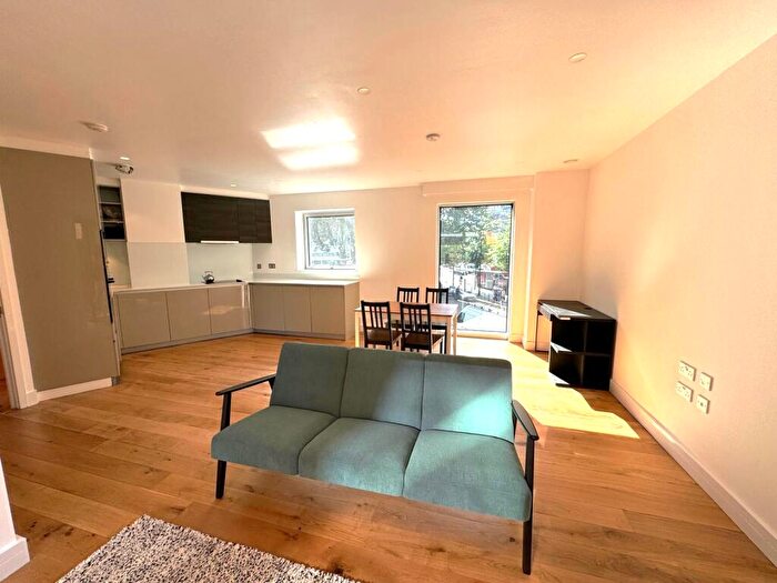 2 Bedroom Apartment To Rent In Bywell Place, Canning Town, Newham, London, E16