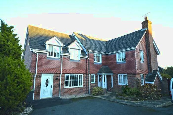 4 Bedroom Detached House To Rent In Onnen Gardens, Trefonen, SY10