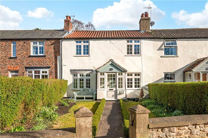 3 Bedroom Terraced House For Sale In Main Street, Bishop Monkton, Harrogate, HG3