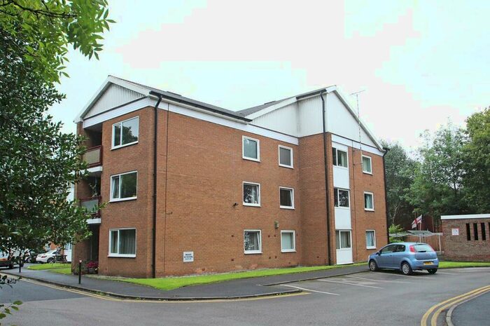 2 Bedroom Apartment To Rent In Manor Avenue, Urmston, Manchester, M41