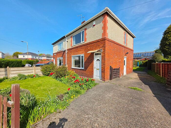 3 Bedroom Semi Detached House For Sale In Park Avenue, Brierley, Barnsley, S72