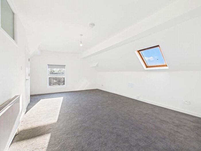 1 Bedroom Apartment To Rent In Peel Road, Bootle, Merseyside, L20