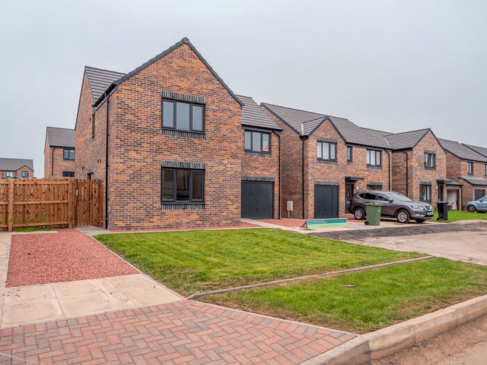 4 Bedroom Property To Rent In Goldeneye Drive Edinburgh United Kingdom, EH17