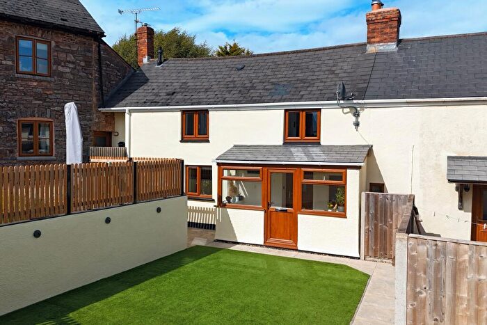 2 Bedroom Terraced House For Sale In Mount Pleasant, Westleigh, Tiverton, EX16