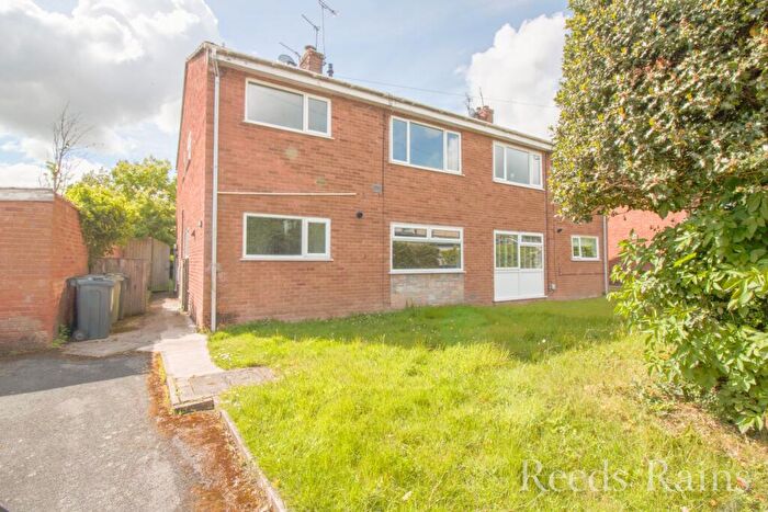 2 Bedroom Apartment For Sale In Dunbar Close, Little Sutton, Ellesmere Port, Cheshire, CH66
