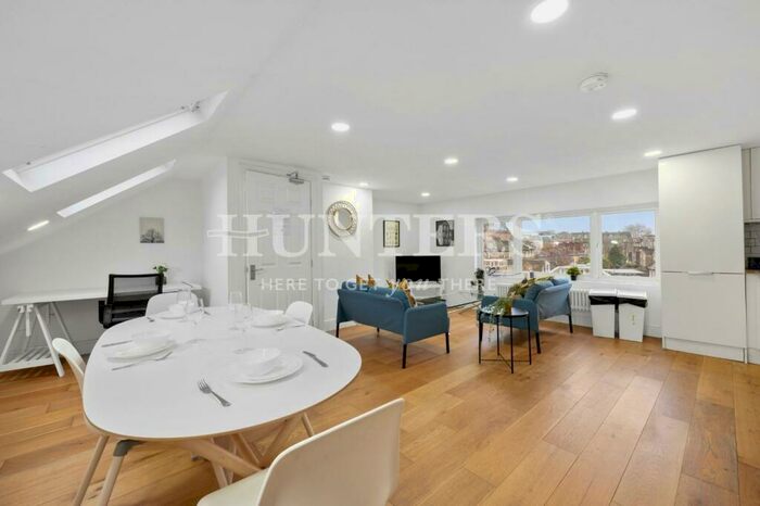 4 Bedroom Apartment To Rent In Charteris Road, London, NW6