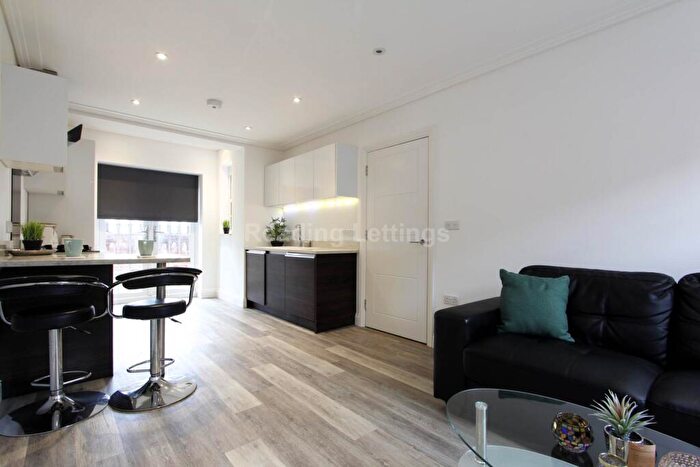 2 Bedroom Apartment To Rent In Oxford Road, Reading, RG1