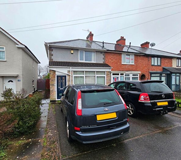 3 Bedroom End Of Terrace House For Sale In Arlington Road, Warstock, Birmingham, West Midlands, B14