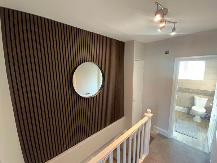 1 Bedroom Flat To Rent In Barnehurst Road, Bexleyheath, DA7