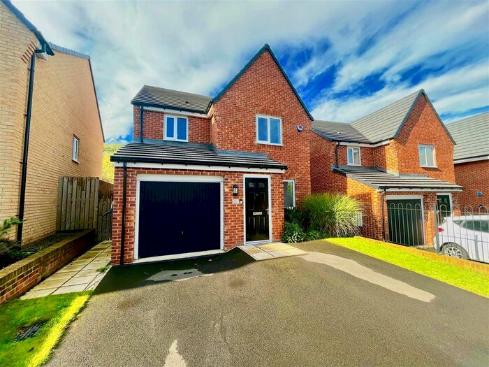 3 Bedroom Detached House To Rent In Belsay Close, Chester Le Street, DH2