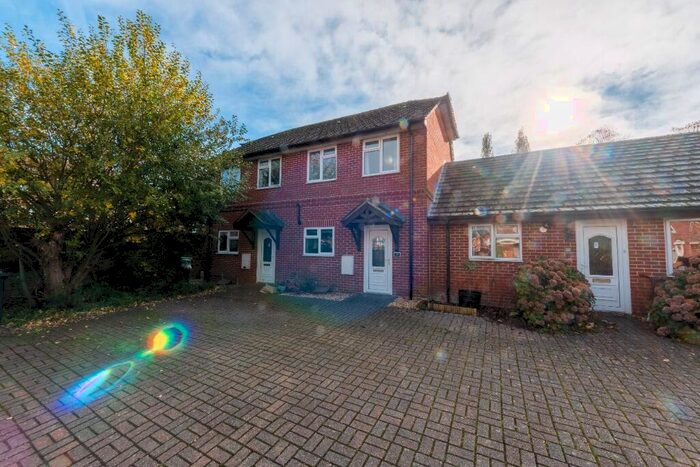 2 Bedroom Terraced House To Rent In Wentworth Court, Newbury, RG14