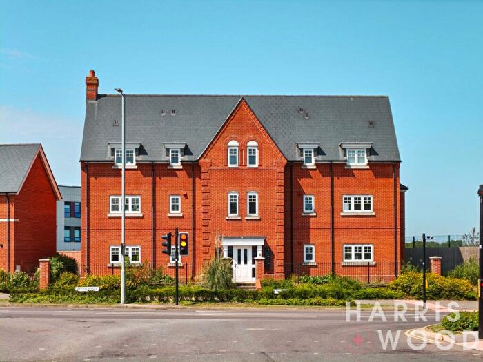 2 Bedroom Apartment For Sale In Wildeve Avenue, Colchester, Essex, CO4