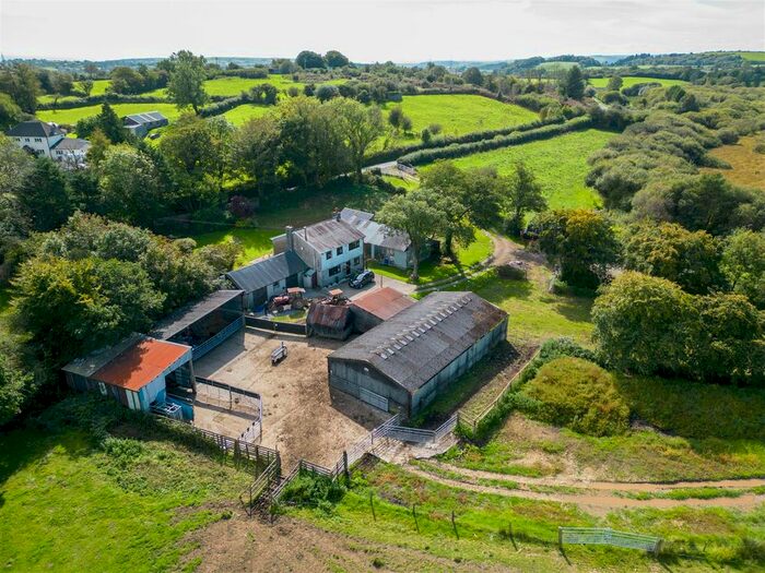 3 Bedroom Property For Sale In Llangynog, Carmarthen, SA33