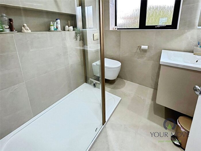 3 Bedroom Semi-detached House For Sale In Carroll Drive, Meir Hay, Stoke On Trent, Staffordshire, ST3
