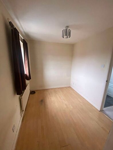 2 Bedroom Semi-Detached House For Sale In Greensmith Way, Westhoughton, Bolton, BL5