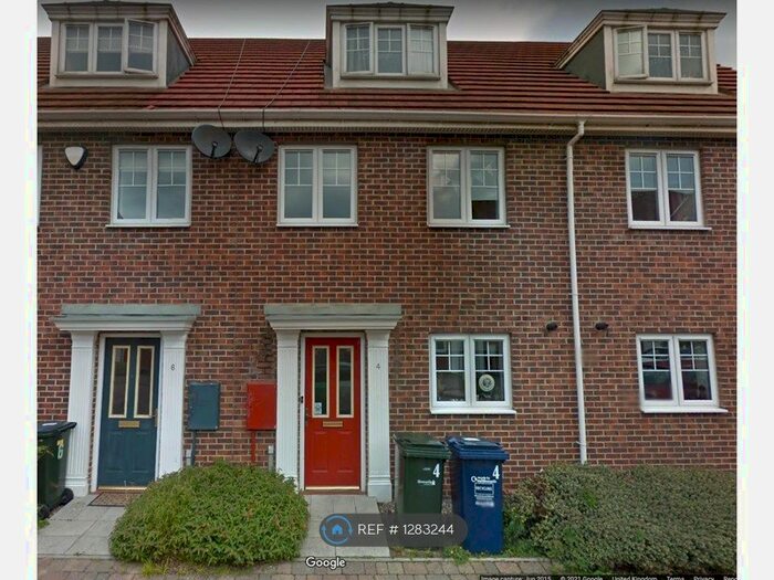 3 Bedroom Terraced House To Rent In Ambergate Way, Newcastle Upon Tyne NE3