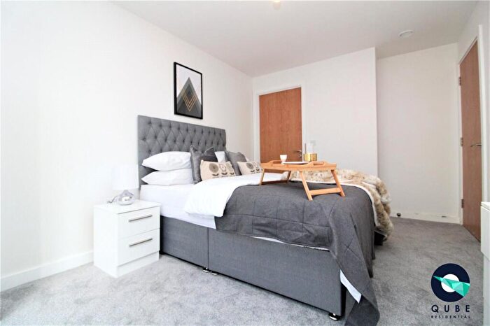 2 Bedroom Flat To Rent In Adelphi Wharf, Adelphi Street, Salford, Greater Manchester, M3