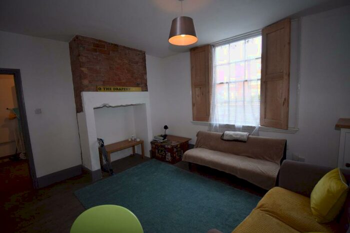 2 Bedroom Property To Rent In Friar Gate, DE1