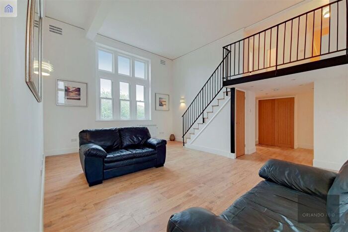 2 Bedroom Flat For Sale In Charlotte Court, Old Kent Road, SE1