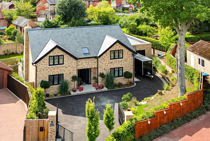 5 Bedroom Detached House For Sale In Little Studley Road, Ripon, HG4
