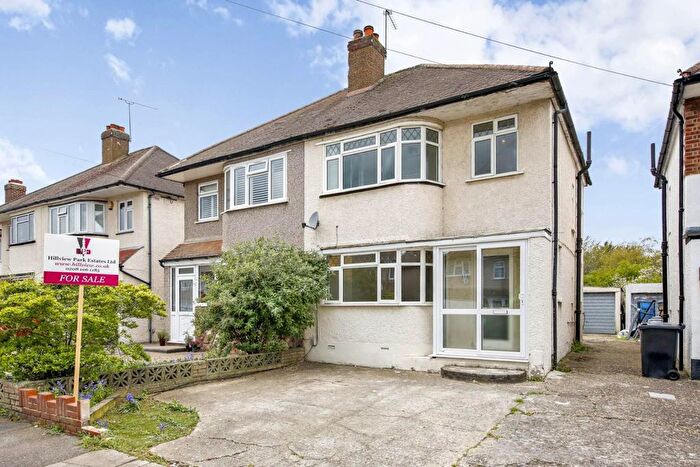 3 Bedroom Property For Sale In Bourne Vale, Bromley, BR2