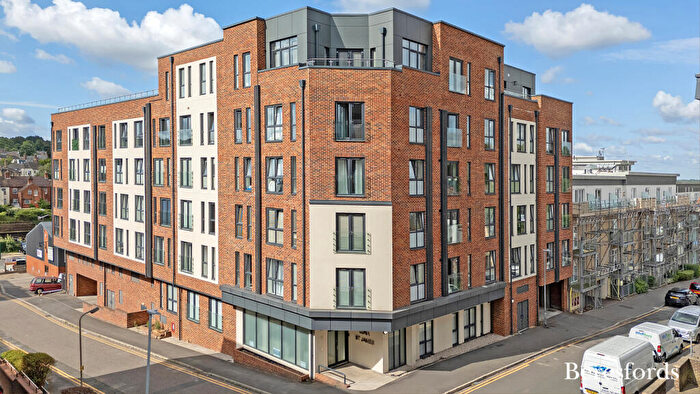 2 Bedroom Apartment For Sale In St. James Road, Brentwood, CM14