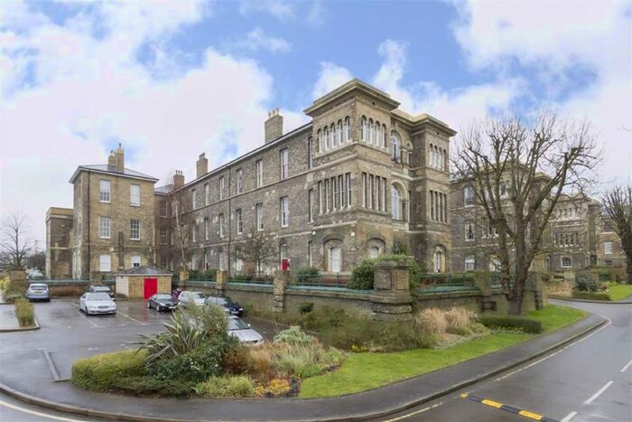 2 Bedroom Flat To Rent In Royal Herbert Pavilions, Gilbert Close, London, SE18