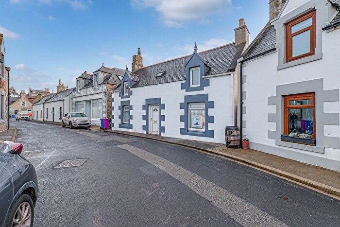 4 Bedroom Detached House For Sale In , Commercial Street, Findochty, AB56