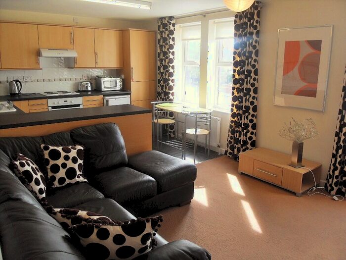 1 Bedroom Flat To Rent In Devizes Road, Wroughton, SN4
