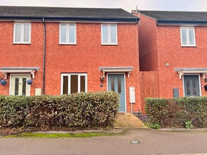 2 Bedroom End Terrace House To Rent In Woodward Drive, Gunthorpe, Peterborough, PE4