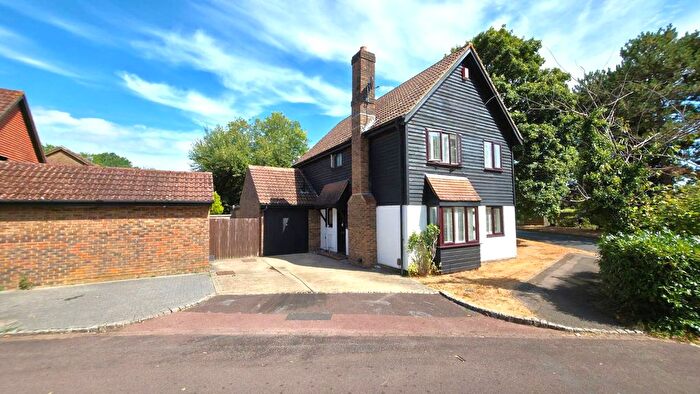 4 Bedroom Detached House For Sale In Horley, Surrey, RH6