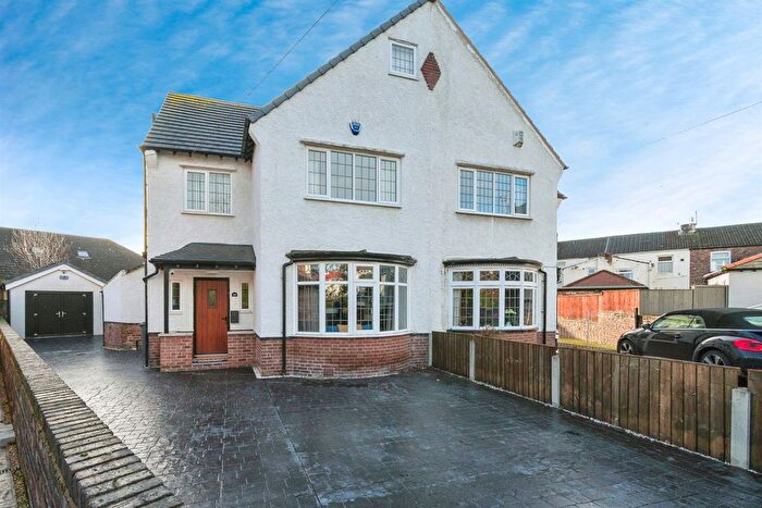 4 Bedroom Semi Detached House For Sale In St. Georges Park, Wallasey, CH45