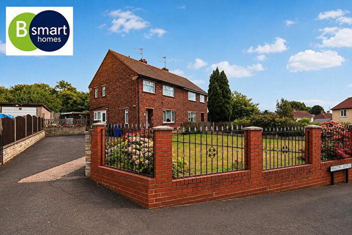 3 Bedroom Semi-Detached House For Sale In Harthill Road, Conisbrough, DN12