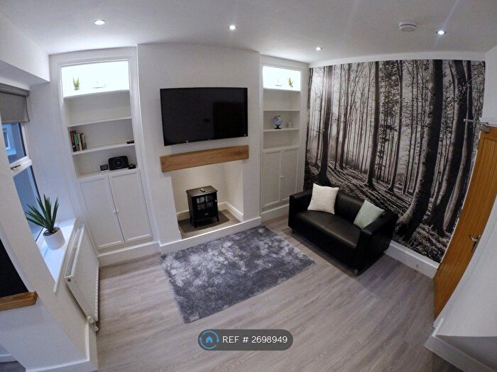 4 Bedroom Terraced House To Rent In Caernarfon Road, Bangor, LL57