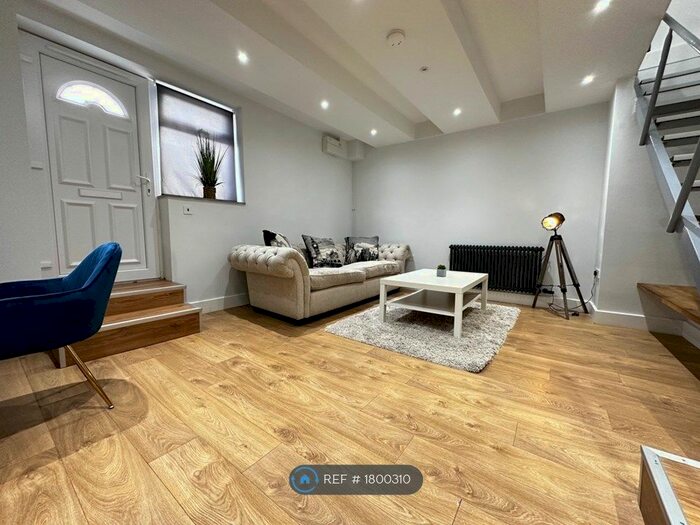 1 Bedroom Flat To Rent In Guildford Street, Luton, LU1