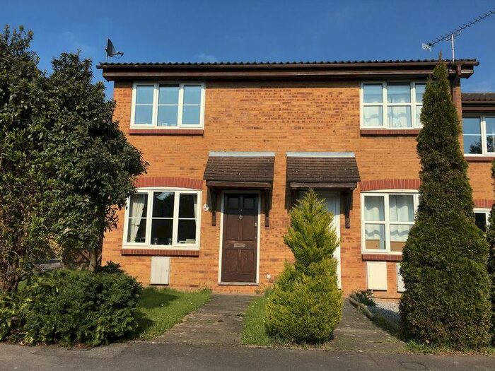 2 Bedroom Terraced House To Rent In Walker Gardens, Grange Park, Hedge End, Southampton, SO30