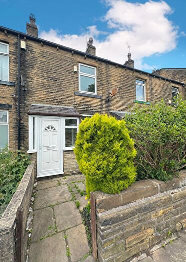 3 Bedroom Terraced House To Rent In Palm Street, Halifax, HX3