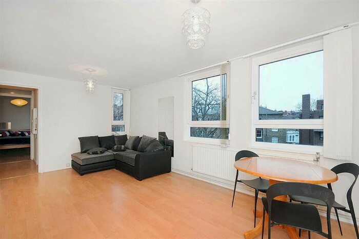 1 Bedroom Flat To Rent In More Close, St Paul's Court, London, W14